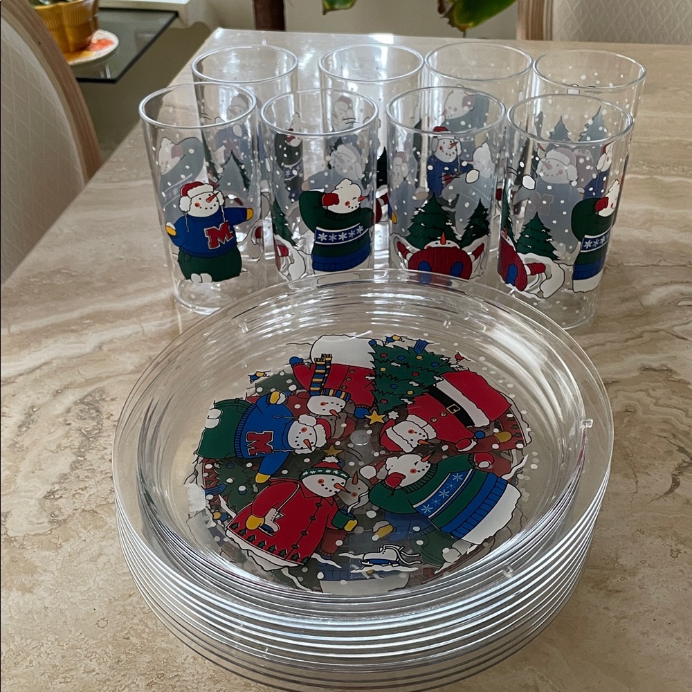 NEW Festive Snowman 18 piece Acrylic Glassware and Plates Set